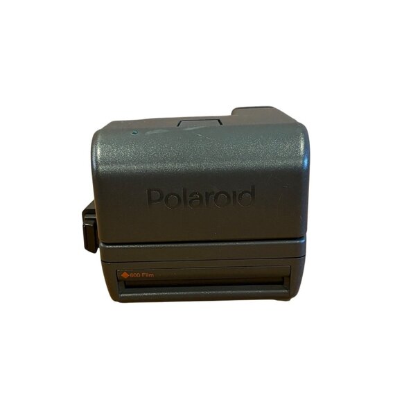 Polaroid One Step Close Up 600 Film Instant Camera Black w/Strap - Picture 2 of 6